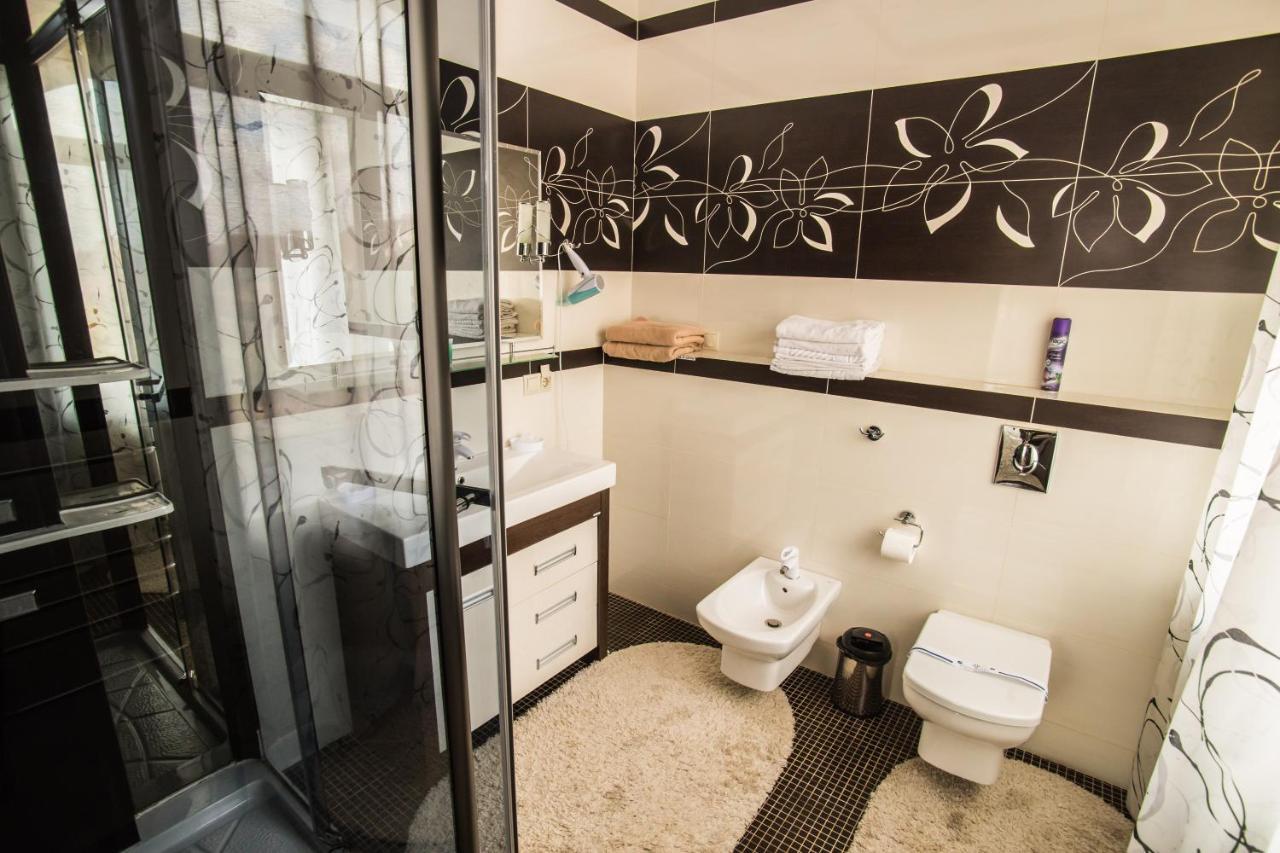 Hotel Villa Venice Vínnytsia Exterior foto